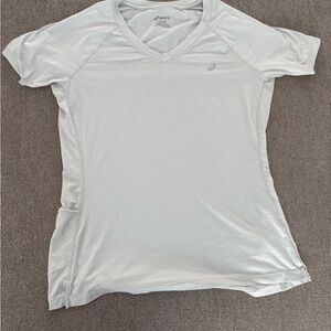 ASICS Women's Silver Short Sleeve Tee